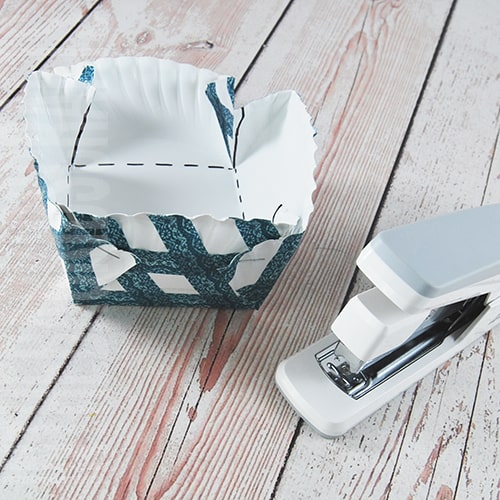 Paper Plate basket step 3