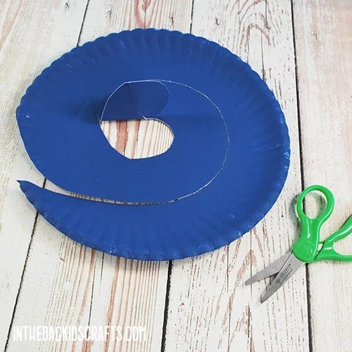 PETE THE CAT PAPER PLATE CRAFT STEP 5