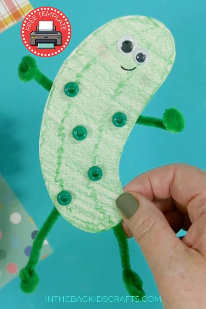 A simple and fun pickle craft for kids, featuring an easy food-themed project perfect for holiday crafting or anytime creativity.