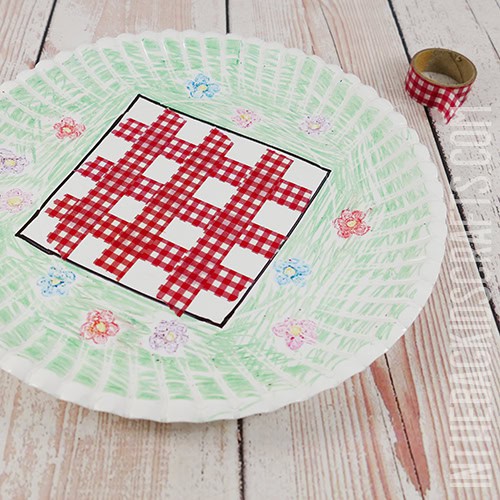 picnic craft for toddlers step 2
