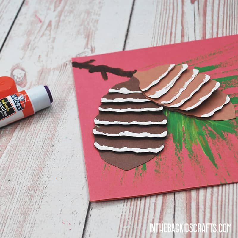 CHRISTMAS CARD FOR KIDS TO MAKE STEP 4