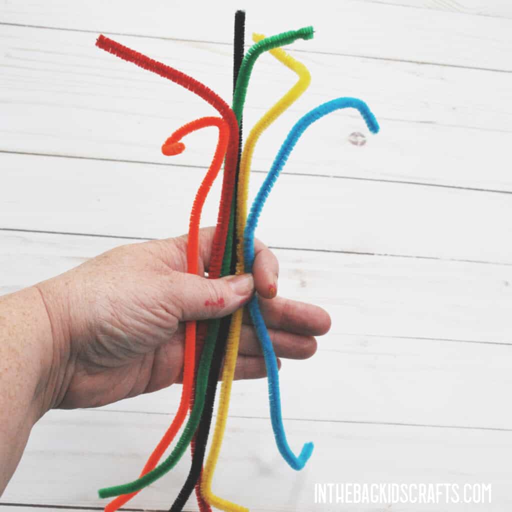 MATH MANIPULATIVES TO USE AT HOME PIPE CLEANERS 