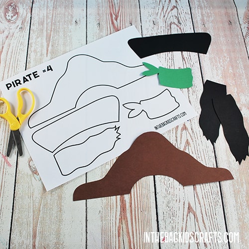 PIRATE CRAFT STEP 3