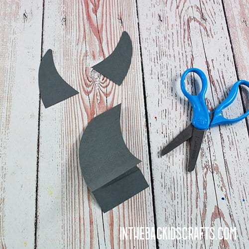 PAPER SHARK CRAFT STEP 2