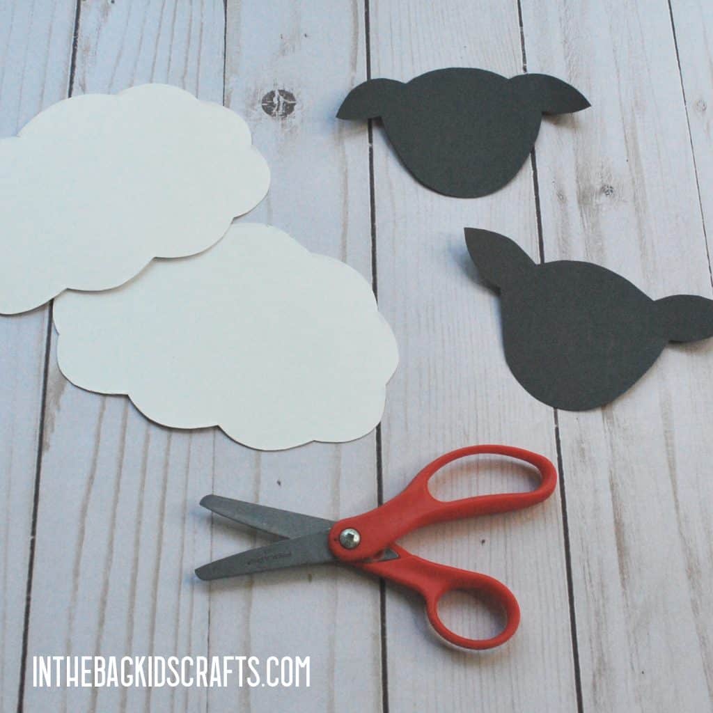 EASY SHEEP CRAFT FOR KIDS STEP 1