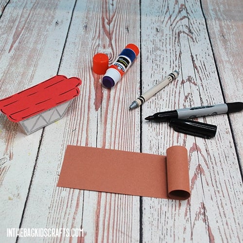SLEDDING CRAFT MOBILE STEP 4