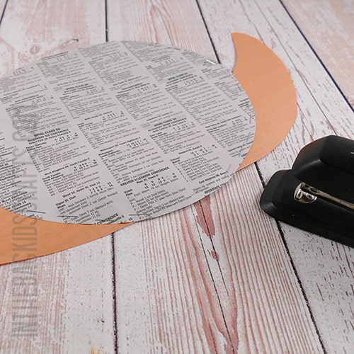 NEWSPAPER SNAIL CRAFT STEP 3