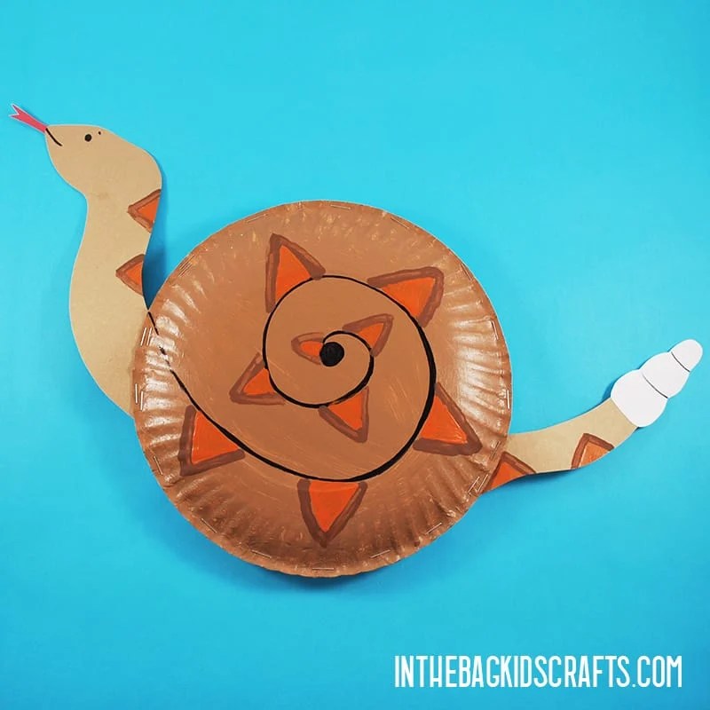 PAPER PLATE SNAKE CRAFT