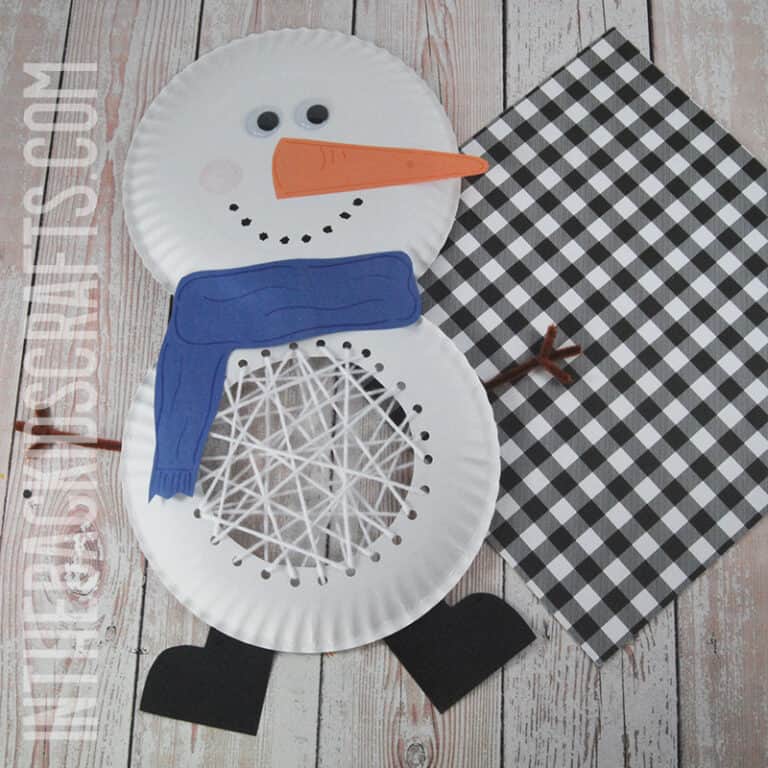 Ppaer plate snowman craft for kids