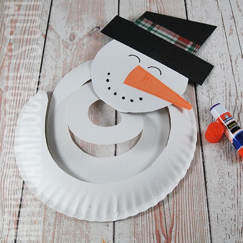 Paper Plate Snowman Craft Step 3