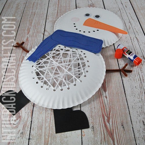 paper plate snowman craft for kids step 5