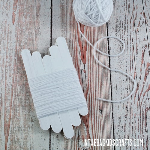 POPSICLE STICK SNOWY OWL CRAFT STEP 5