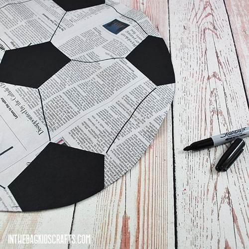 SOCCER BALL CRAFT IDEA STEP 5