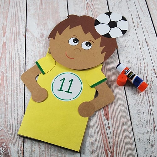 soccer craft puppet step 4