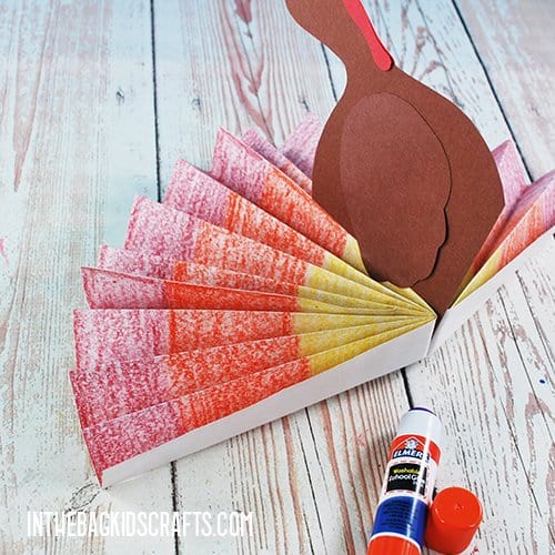 PAPER TURKEY CRAFT STEP 5