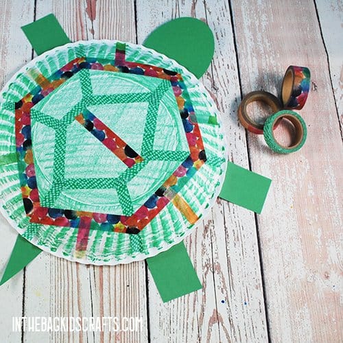 PAPER PLATE TURTLE CRAFT STEP 4