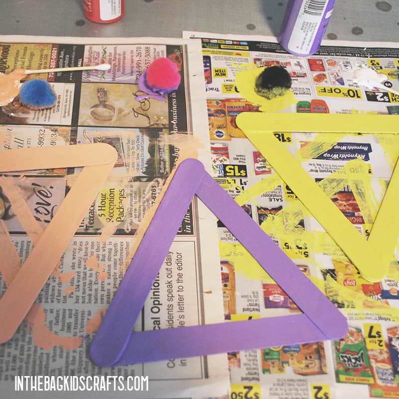 PAINT THE TRIANGLE FRAMES 