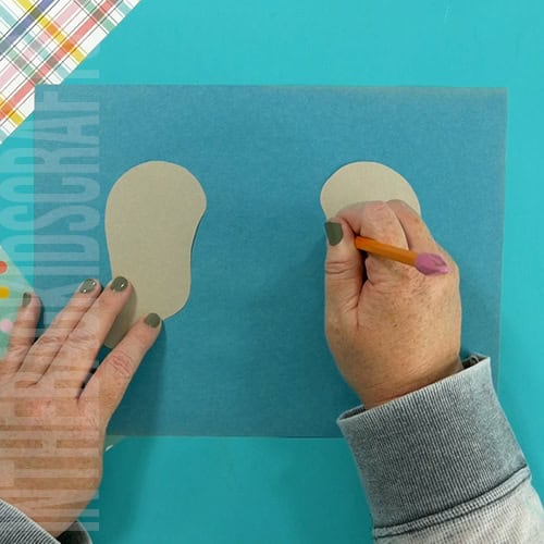 An image showing an easy elephant craft for kids, perfect as an animal craft and fine motor activity.
