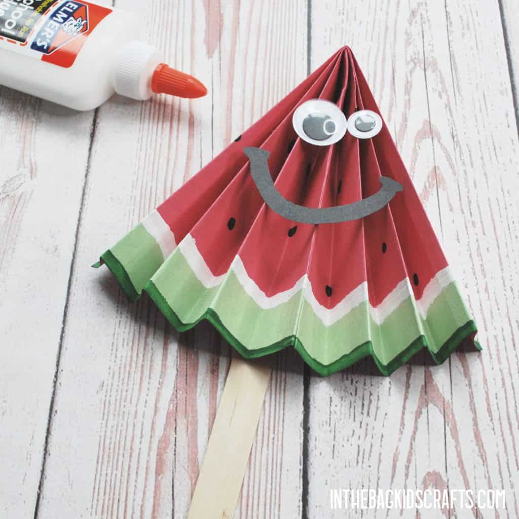EASY PAPER WATERMELON CRAFTS PUPPET