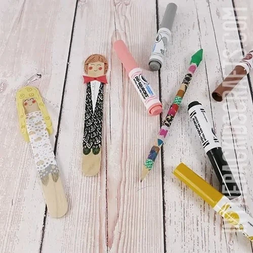 BRIDE AND GROOM CRAFT FOR KIDS MADE FROM POPSICLE STICKS STEP 3 OF CRAFT 
