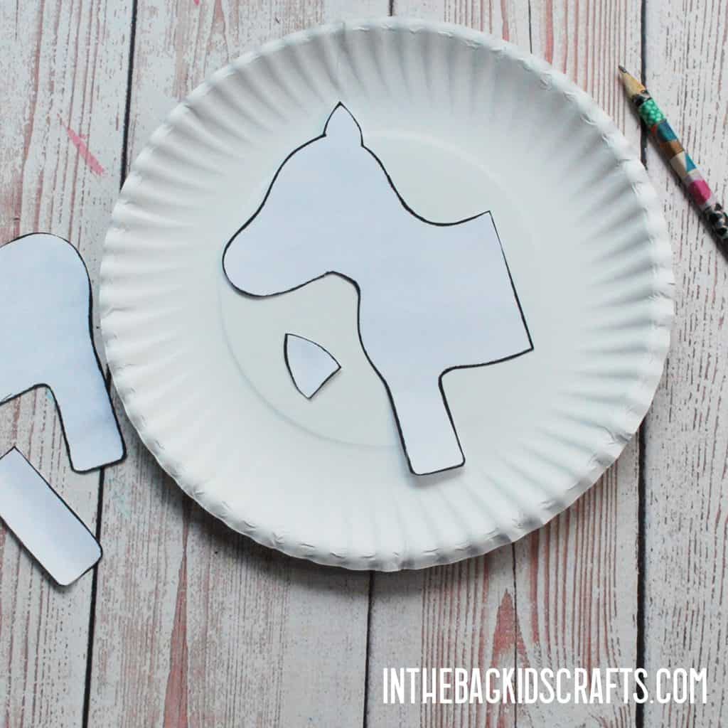 ZEBRA CLOTHESPIN CRAFT IDEAS STEP 2
