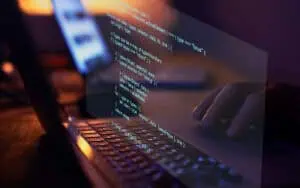 Comparison of custom software development and system integration processes.