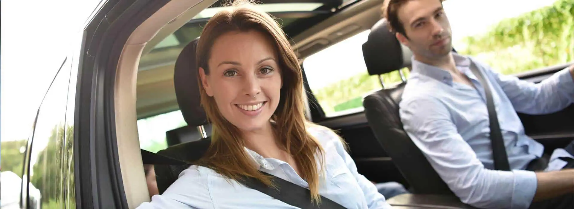 couple-inside-a-car
