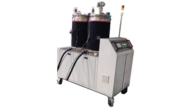 Двухкомпонентный смеситель из ПУ