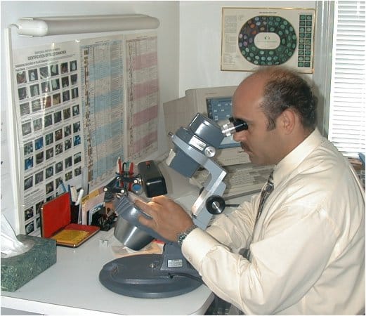 High-tech jewelry analysis at IGL Calgary focusing on precise gemstone testing and inspection in Calgary.