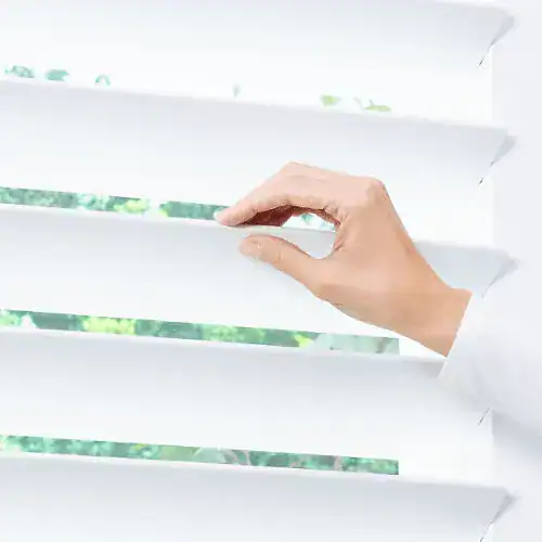HiddenTilt control system for shutters
