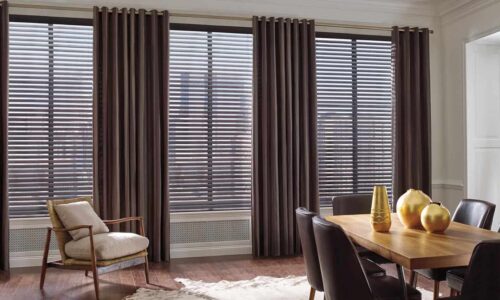 Hunter Douglas Parkland Wood Blinds in Holbrook Dining Room Outside Mount