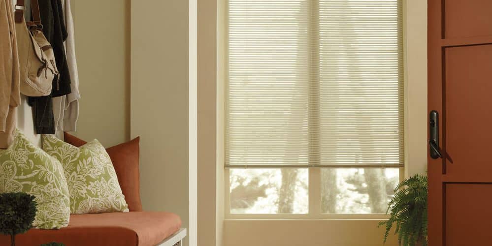 Modern Precious Metals Finish: Solid Color: Picket Fence