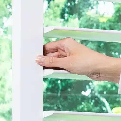Standard Hinge Panel control system for shutters