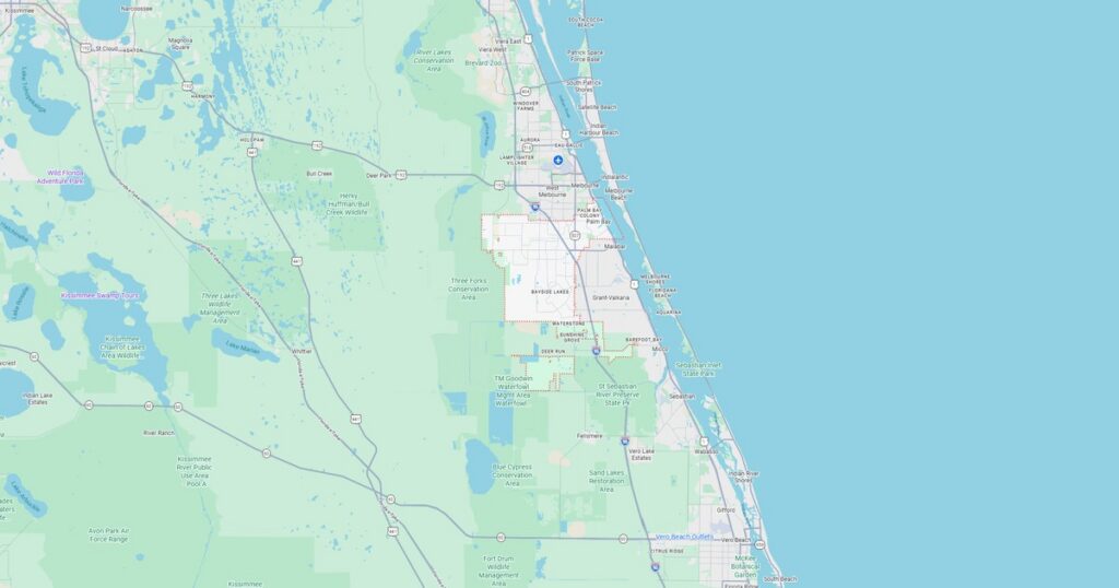 Detailed map of Miami Beach showing streets, parks, and water bodies along the coast.