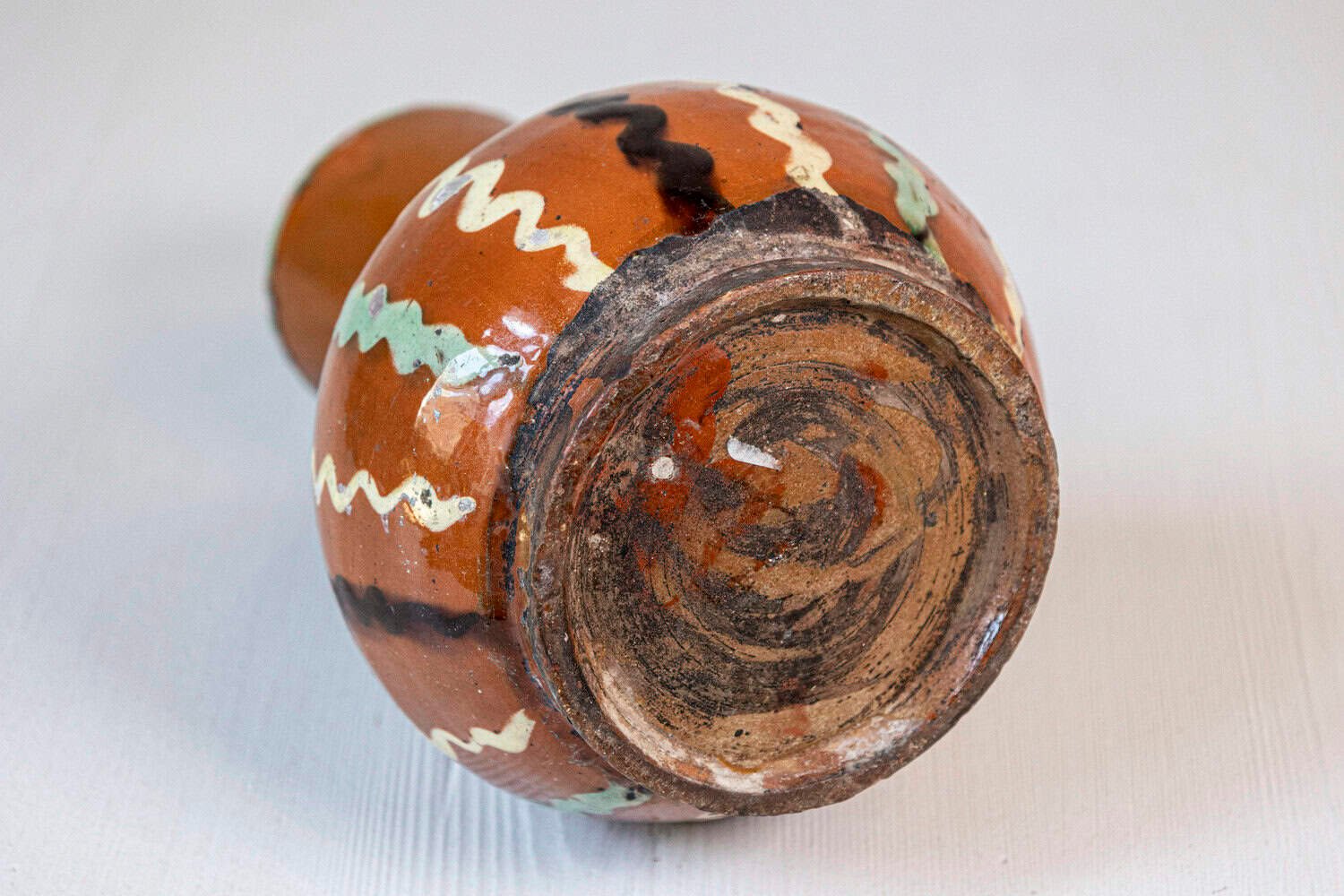 French 19th Century Jaspe Pottery Wine Serving Jug with Rust Glaze, Wavy Décor - JAA