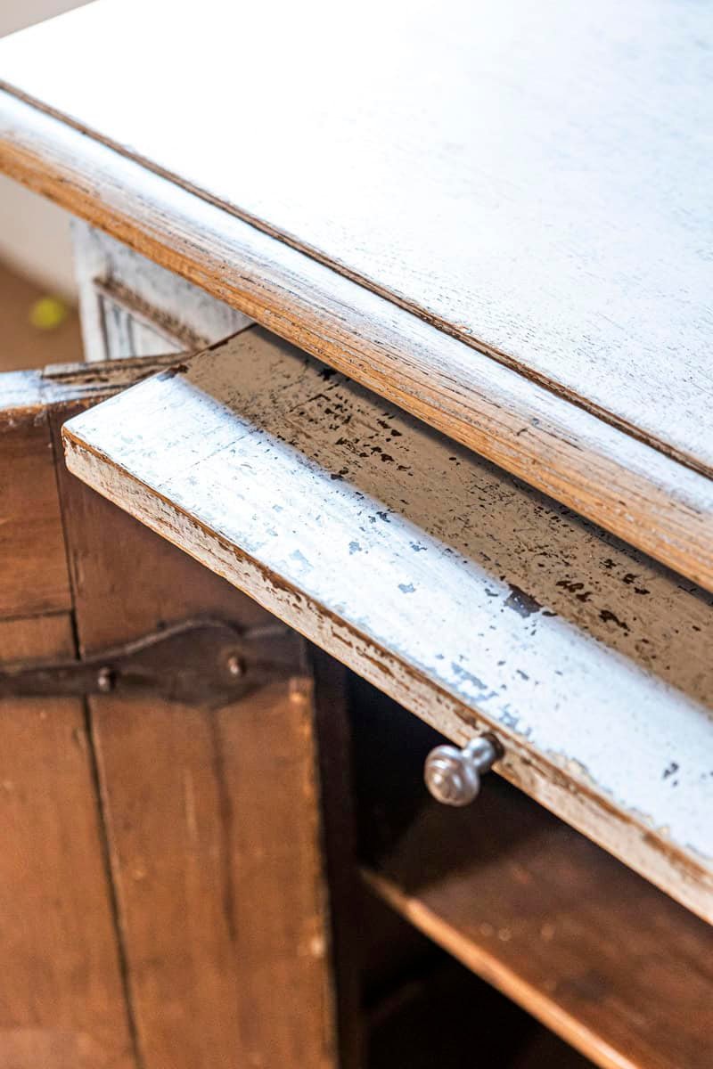 Swedish Baroque, 1740s Painted Buffet with Carved Doors and Pullout Drawer - JAA