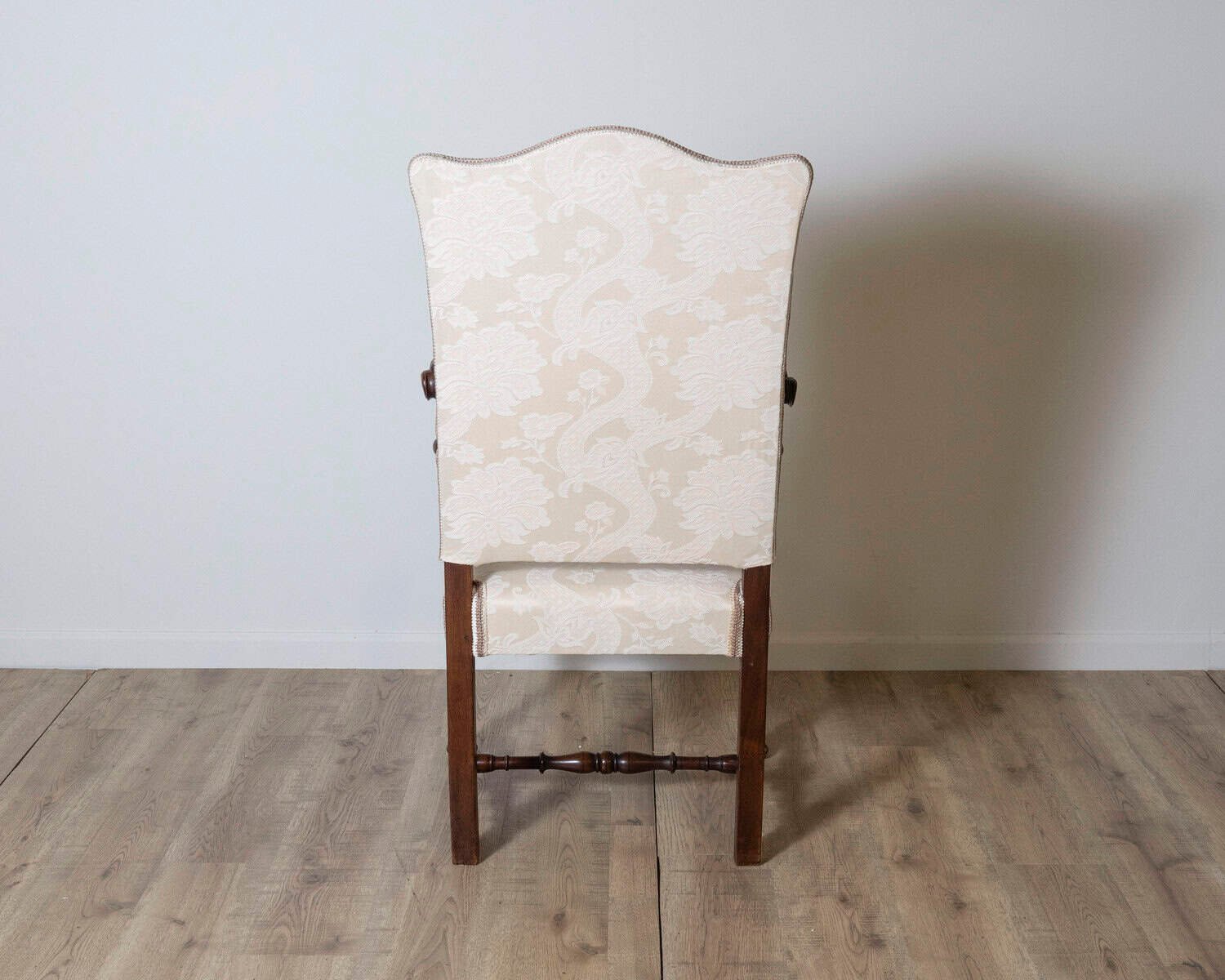 Walnut Armchair, Tuscany, 18th Century - JAA