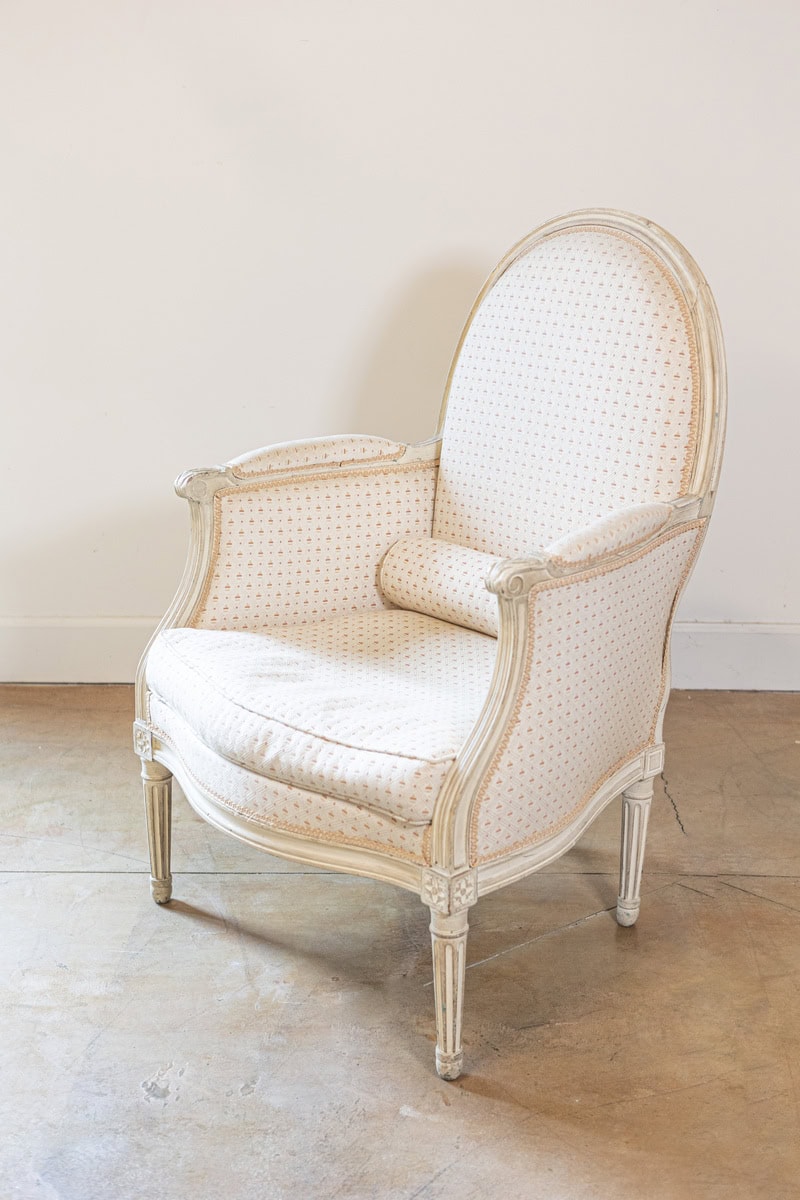 Pair of French Louis XVI Style Painted Bergères Chairs with Oval Shaped Backs - JAA