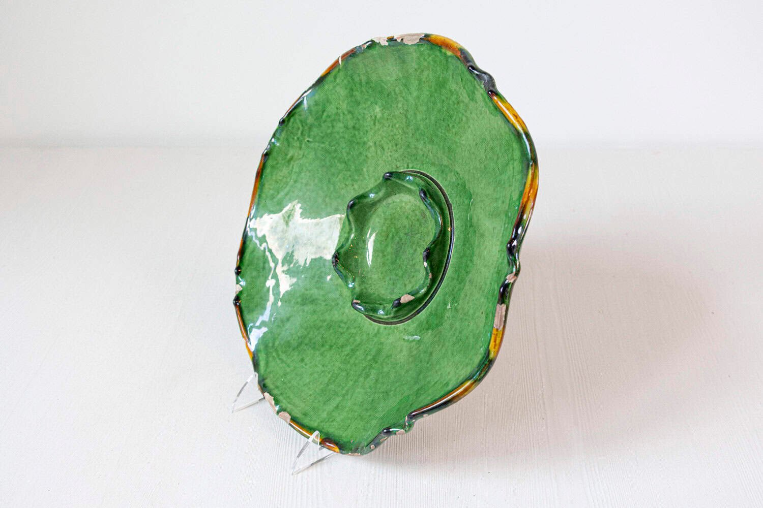 French Provincial 1850s Green Glazed Hors d Ouvres Dish with Scalloped Edges - JAA