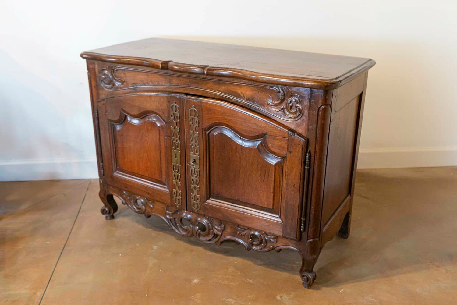Period Regence French 1720s Walnut Two-Door Buffet with Carved and Pierced Skirt - JAA