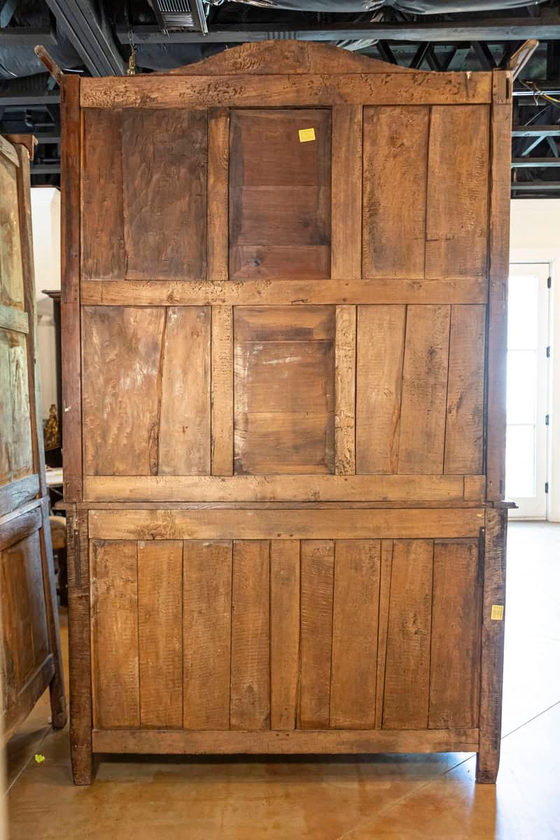 French Louis XV Period 1750s Cherry Buffet à Deux-Corps with C-Scroll Motifs - JAA