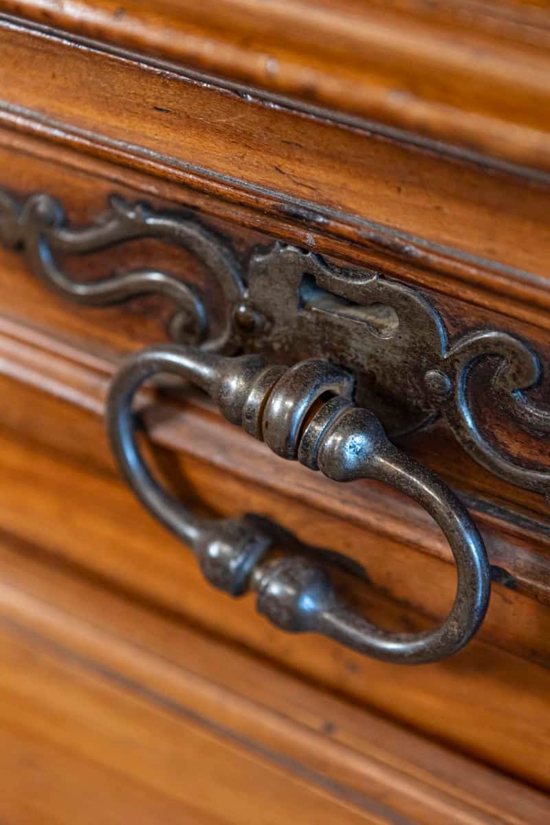 French Louis XV Period 1750s Cherry Buffet à Deux-Corps with C-Scroll Motifs - JAA