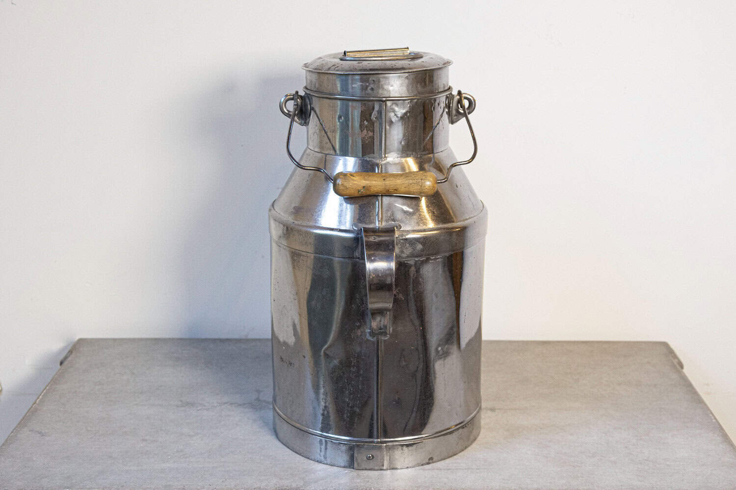 French 19th Century Metal Milk Can with Long Spout and Wooden Handle - JAA