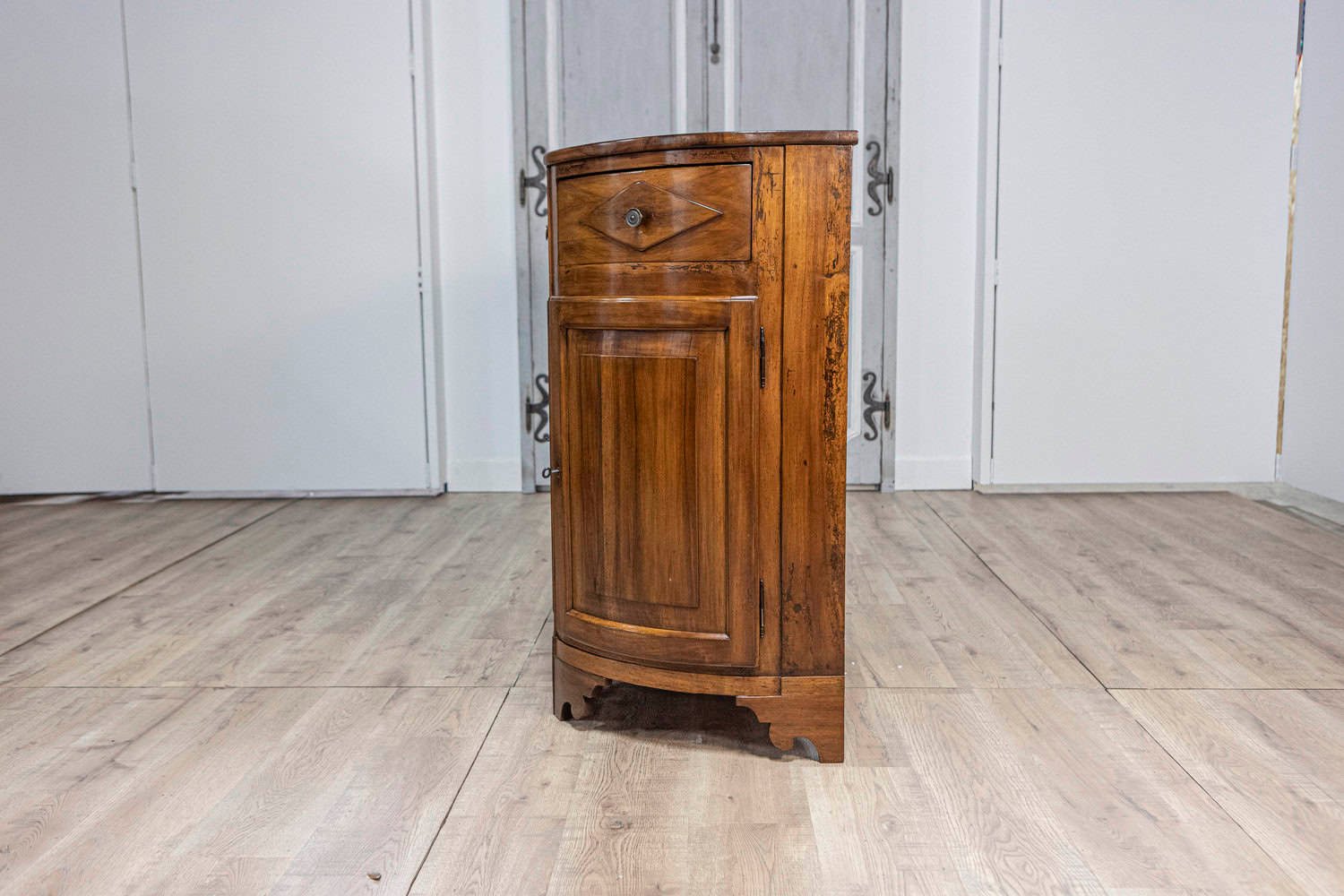 Italian 19th Century Walnut Credenza with Diamond Motifs and Rounded Sides - JAA