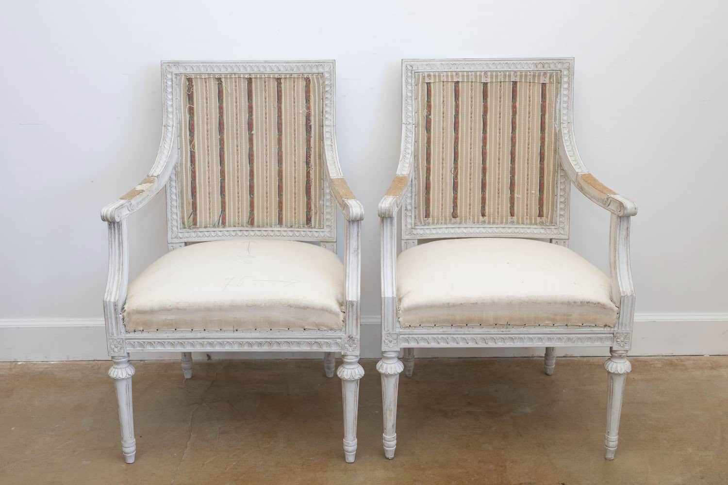 Swedish Gustavian Style 1900 Painted Wood Armchairs with Carved Aprons - JAA