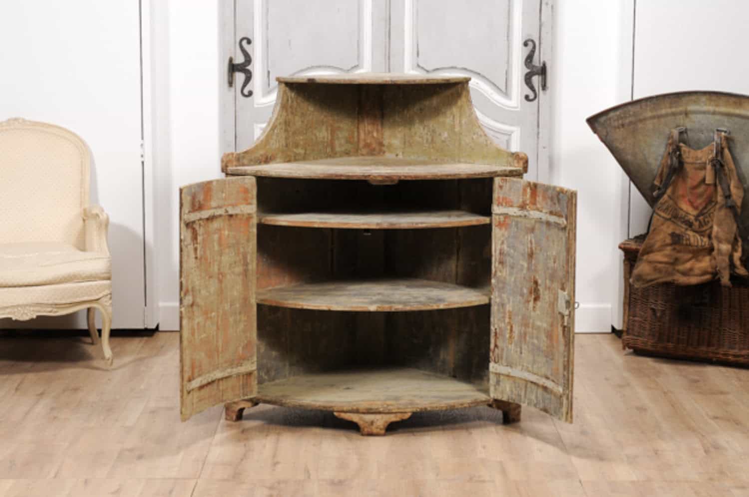 18th Century Gustavian Period Swedish Painted Corner Buffet with Reeded Doors - JAA