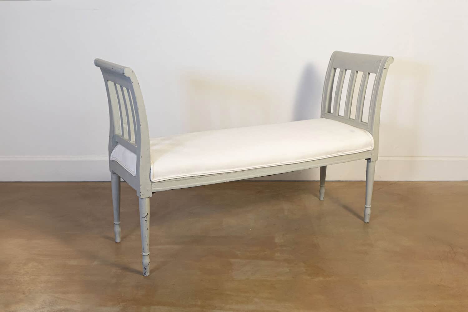 Italian 1890s Painted Wood Classical Bench with Scrolling Arms and Upholstery - JAA