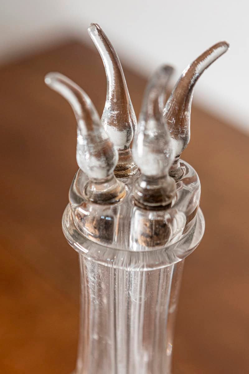 Elegant 19th-Century French Crystal Decanter with Sculptural Stopper - JAA