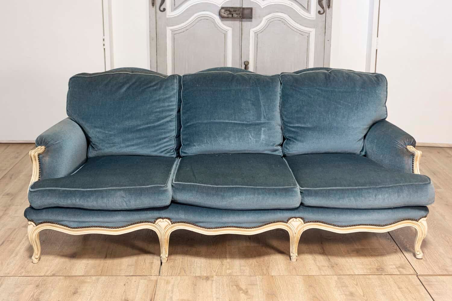 20th Century French Louis XVI Style Sofa - JAA