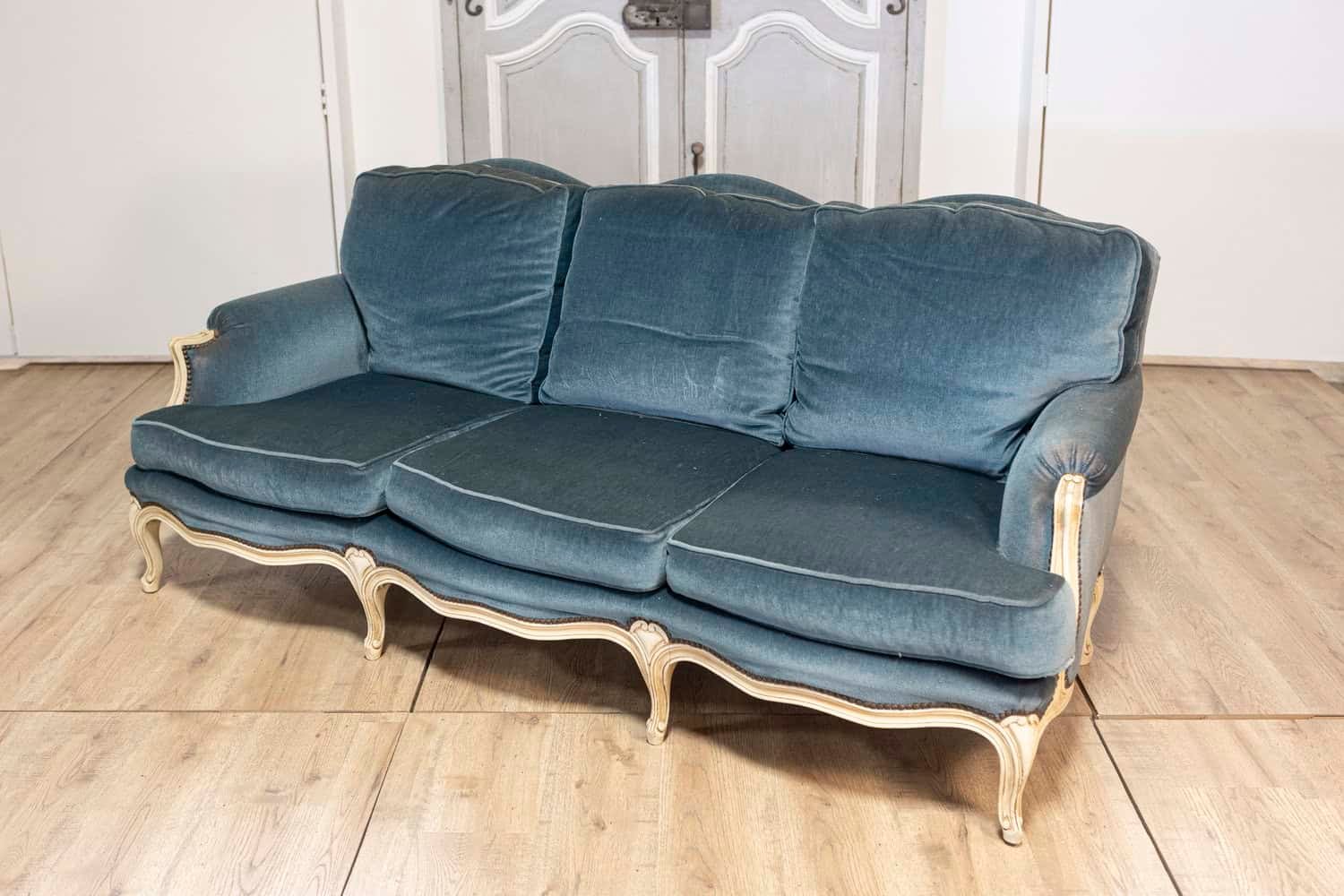20th Century French Louis XVI Style Sofa - JAA